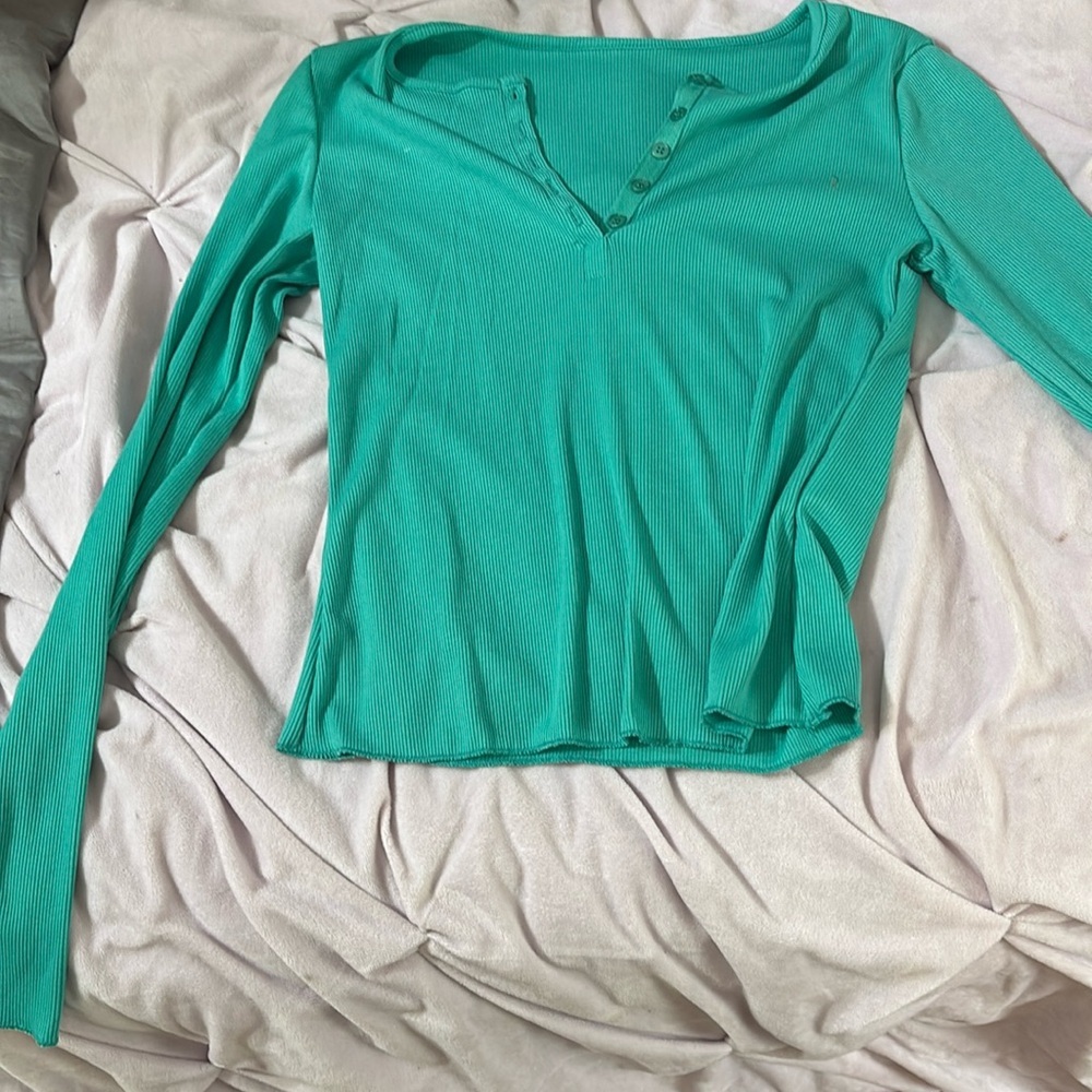 Long sleeve, 3 button,Teal,thermal NEVER WORN EXCEPT FOR PHOTO​